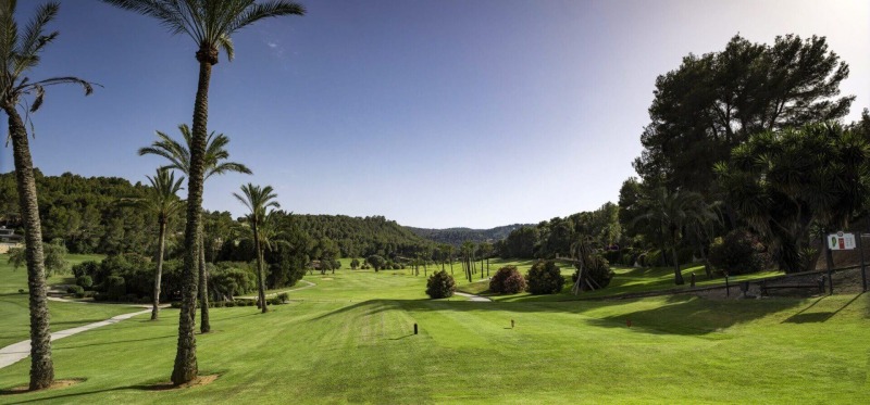 villas in Majorca close to the golf course Son Quint