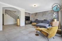 Villa Costa Serenity