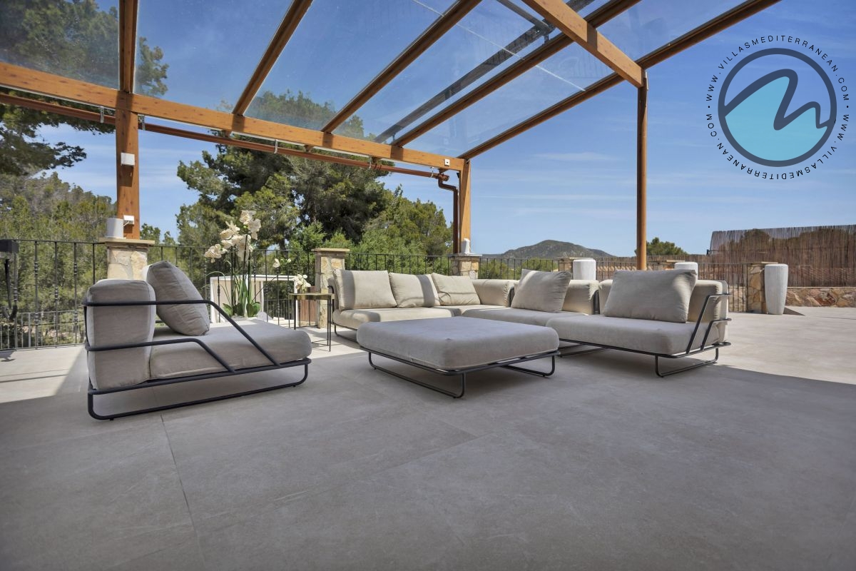 Villa Costa Serenity