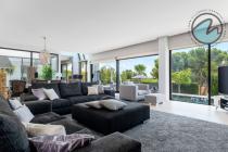 Luxury Villa Splendor